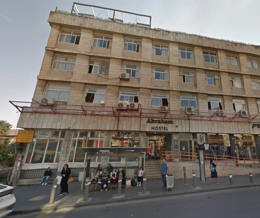 הדמיה של מגדל בן 43 קומות בכיכר דוידקה בירושלים, במקום אברהם הוסטל