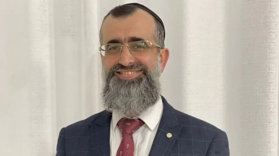 ביטול ההפרדה בין שטח עיקרי לשטחי שירות בתוכניות בנייה בישראל