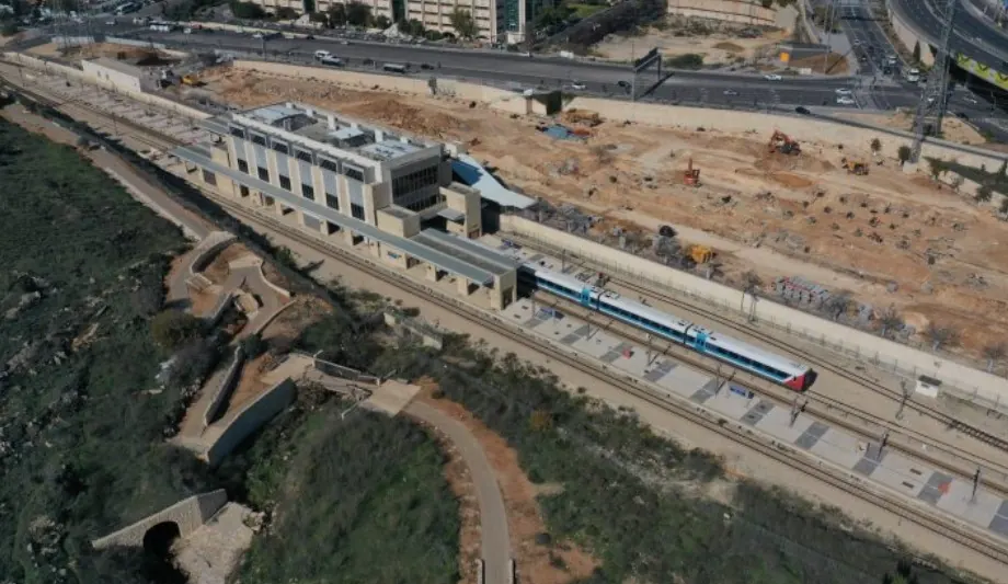 מגדלים בני 40 קומות, מתחם תחנת מלחה החדש