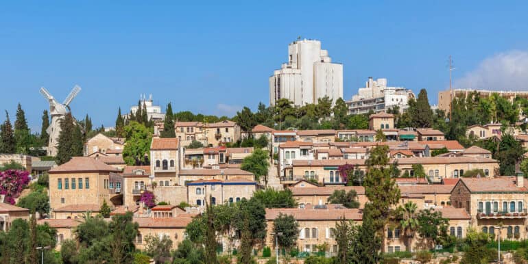 Depositphotos_74654439_L